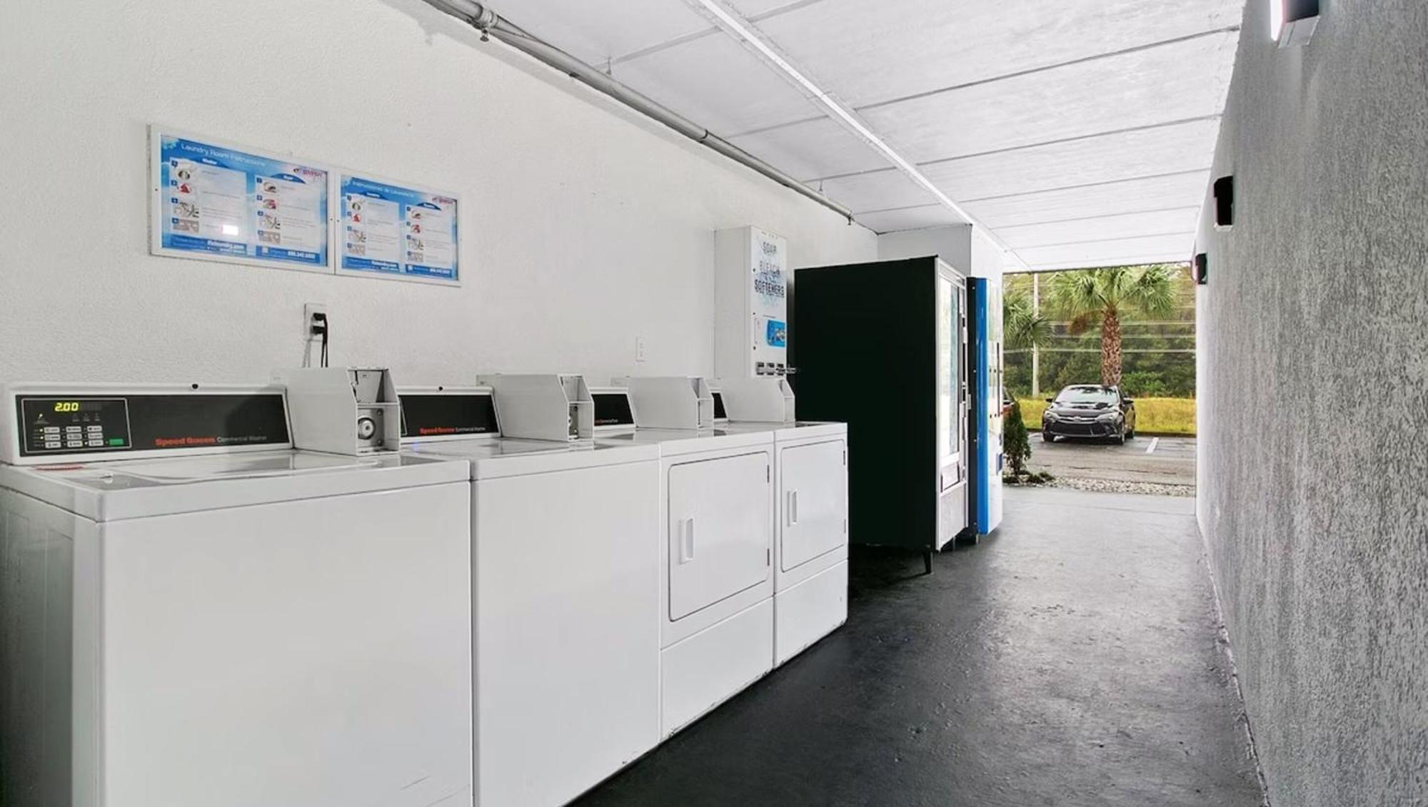 Home 1 Suites Extended Stay - Kissimmee Luaran gambar